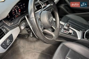 Седан Audi A4 2015 в Стрые