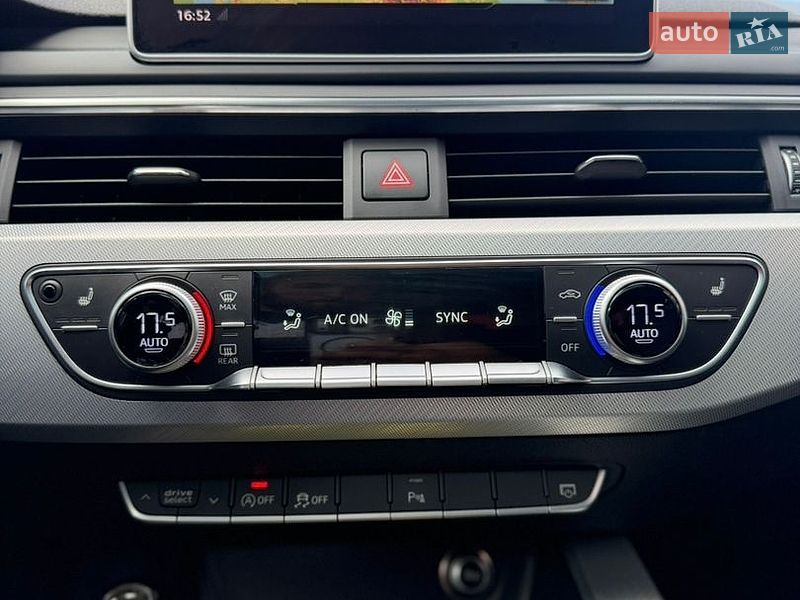 Седан Audi A4 2015 в Стрые