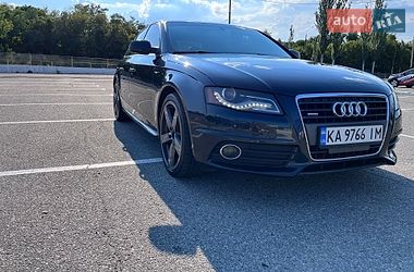 Седан Audi A4 2011 в Киеве
