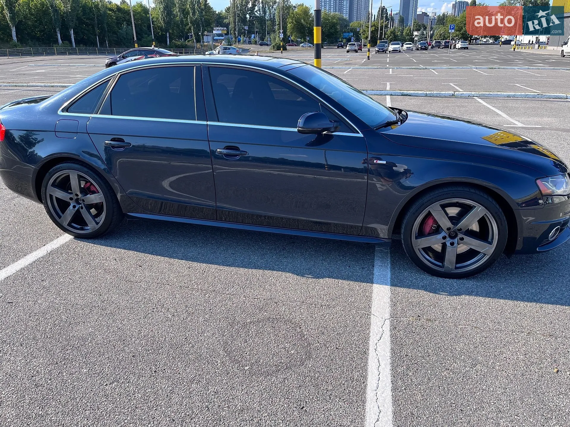 2011 Audi A4 - мініатюра 4