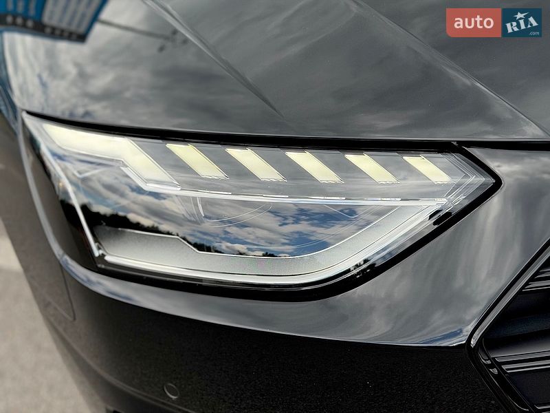 Седан Audi A4 2024 в Киеве фото 31 Седан Audi A4 2024 в Киеве