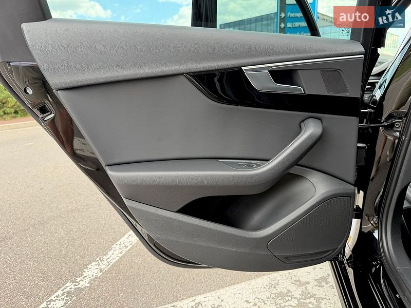Седан Audi A4 2024 в Киеве фото 48 Седан Audi A4 2024 в Киеве