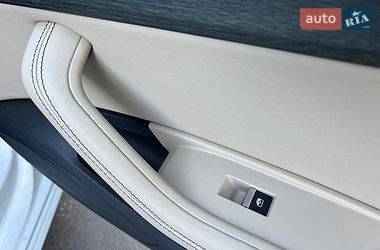 Седан Audi A4 2022 в Мукачевому
