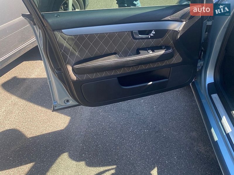 Седан Audi A4 2006 в Києві