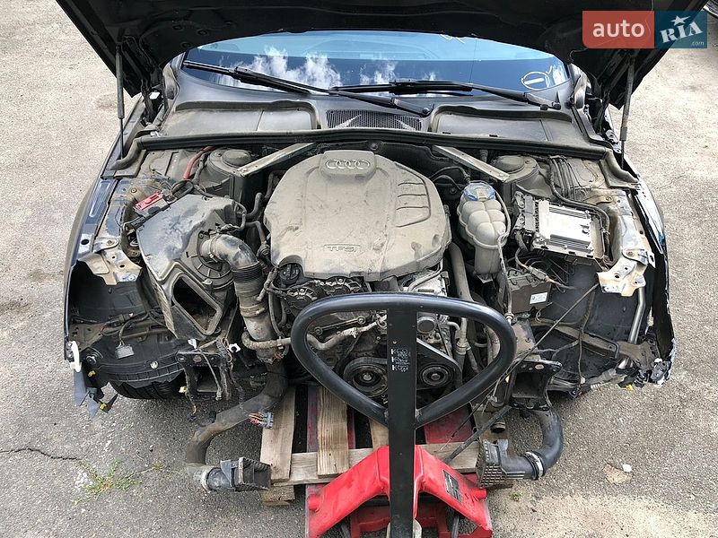 Седан Audi A4 2017 в Ирпене