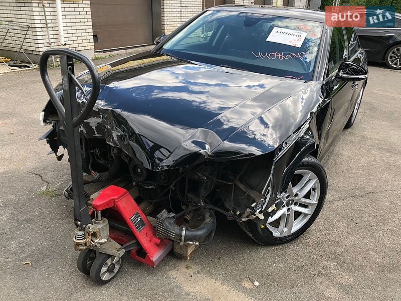 Седан Audi A4 2017 в Ирпене