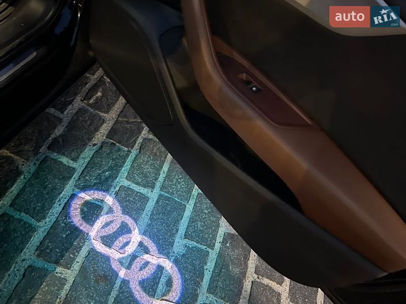 Седан Audi A4 2016 в Харькове