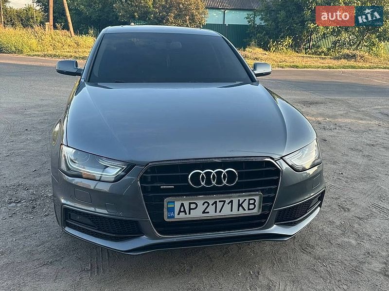 Седан Audi A4 2015 в Запорожье