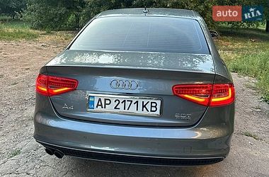 Седан Audi A4 2015 в Запорожье