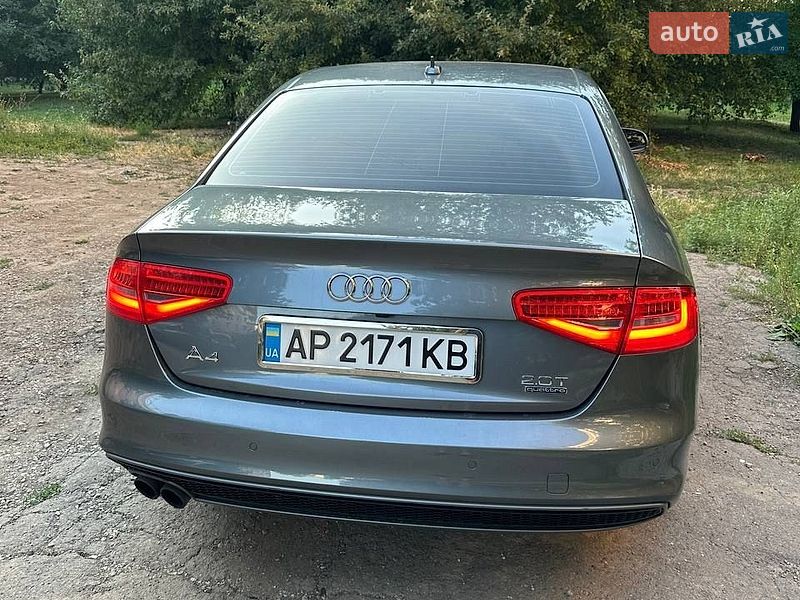 Седан Audi A4 2015 в Запорожье
