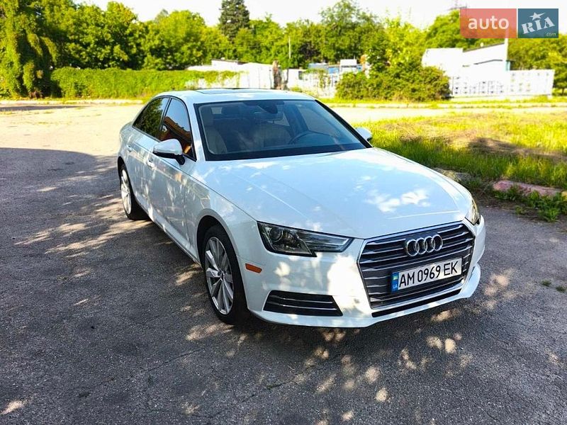 Седан Audi A4 2016 в Харькове