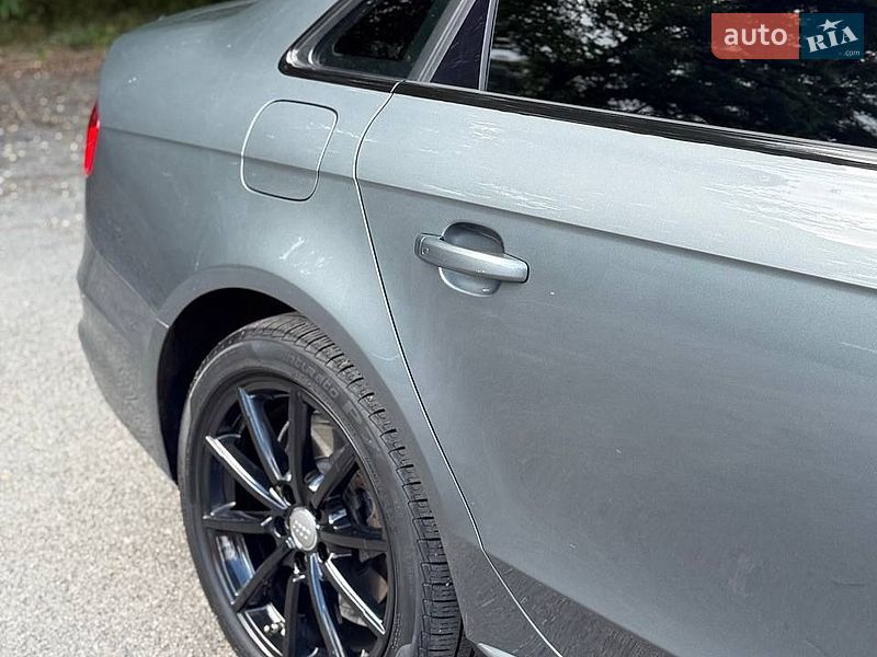 Седан Audi A4 2015 в Києві