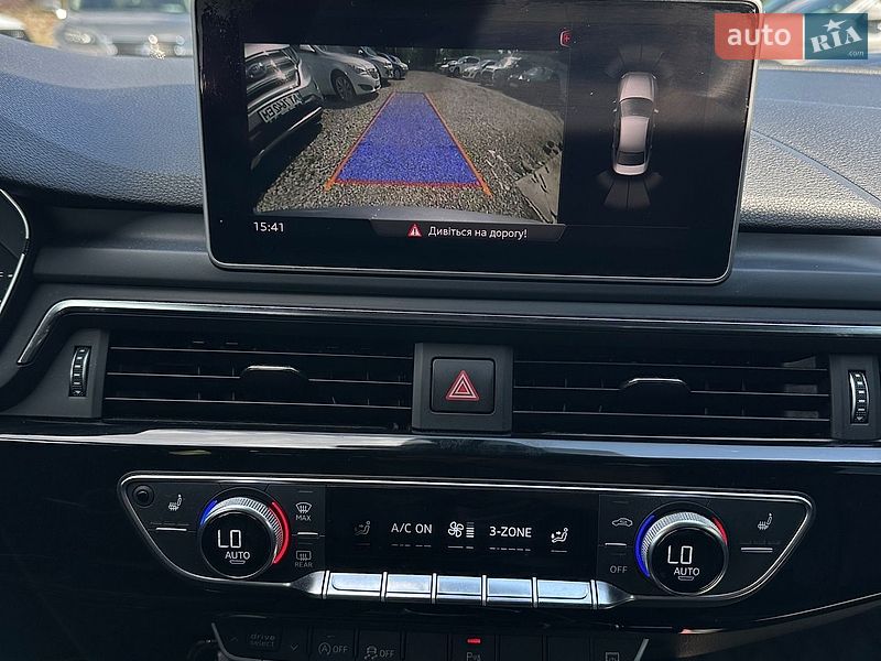 Седан Audi A4 2017 в Івано-Франківську