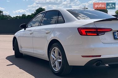 Седан Audi A4 2016 в Киеве