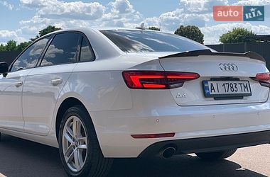 Седан Audi A4 2016 в Киеве