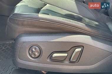 Седан Audi A4 2016 в Киеве