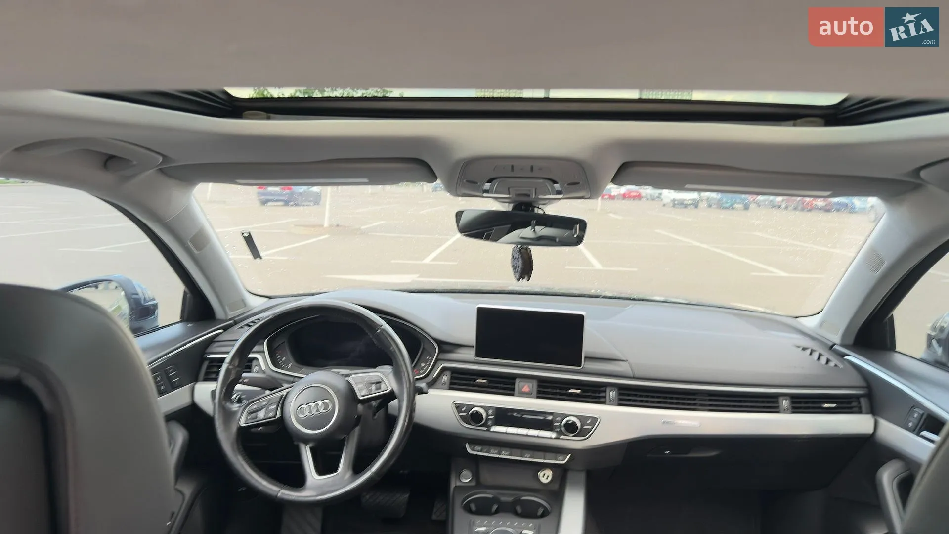 2016 Audi A4 - мініатюра 18