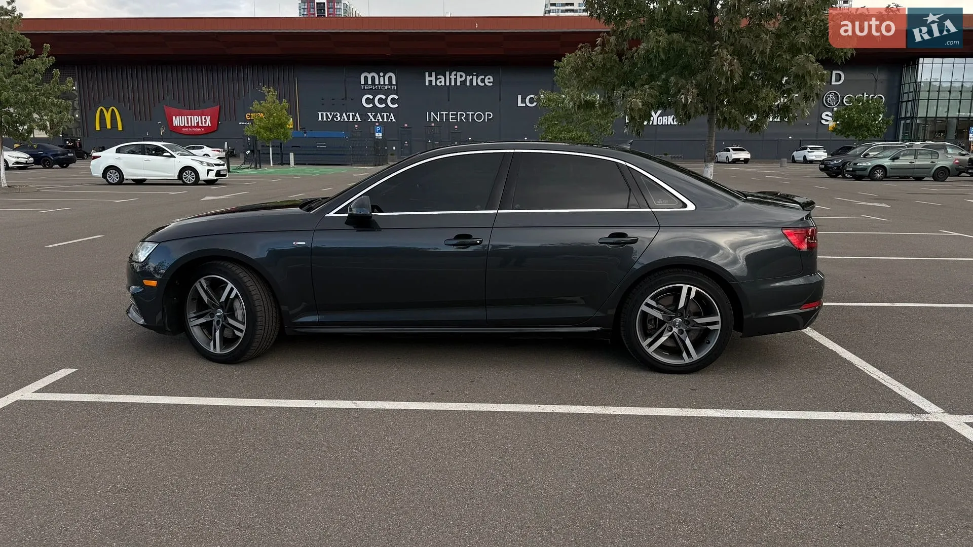 2016 Audi A4 - мініатюра 32