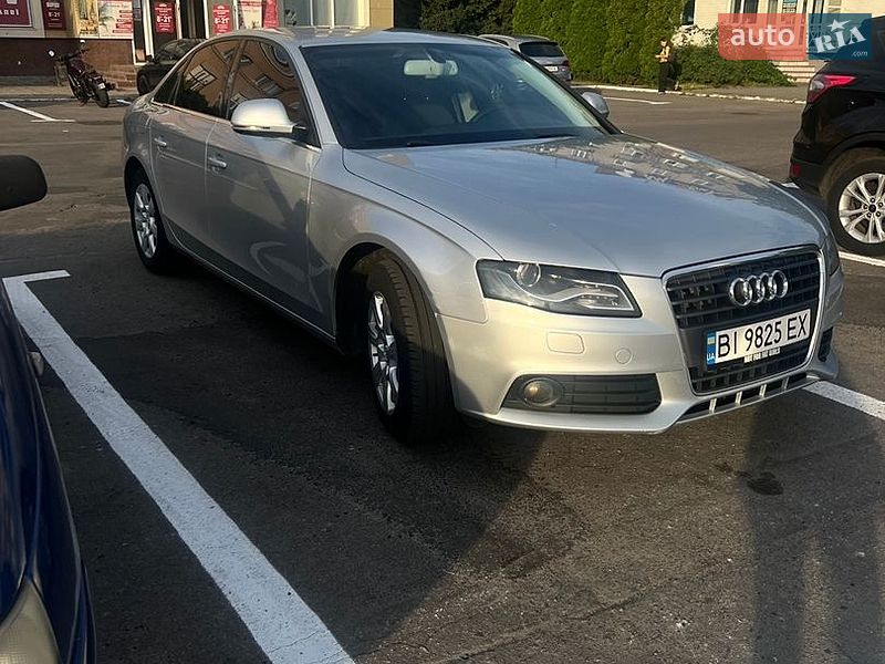 Седан Audi A4 2008 в Кременчуці