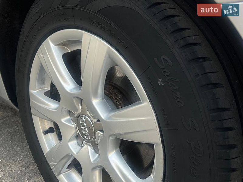 Седан Audi A4 2008 в Кременчуці