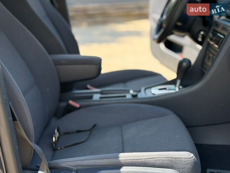 Універсал Audi A4 2005 в Калуші