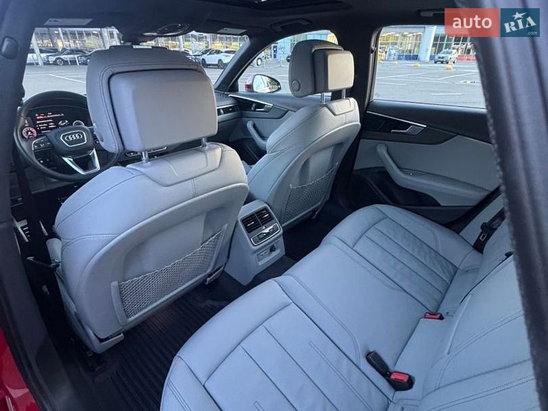 Седан Audi A4 2020 в Києві
