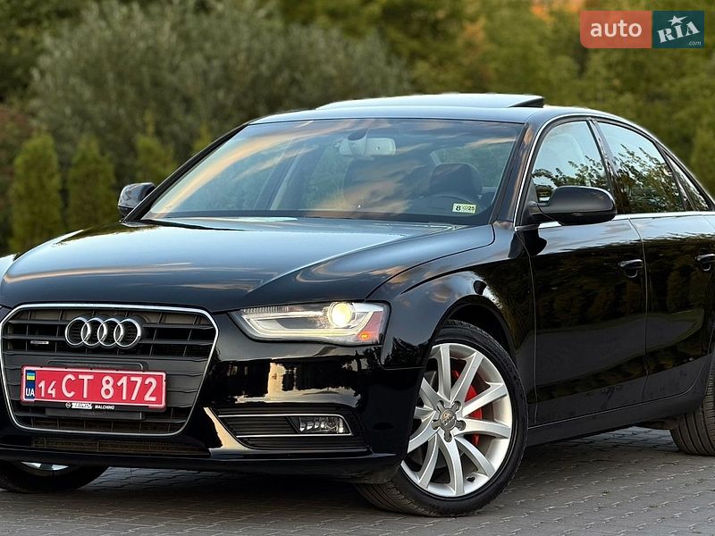 Седан Audi A4 2012 в Зборові