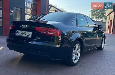 Седан Audi A4 2012 в Рівному