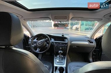 Седан Audi A4 2012 в Рівному