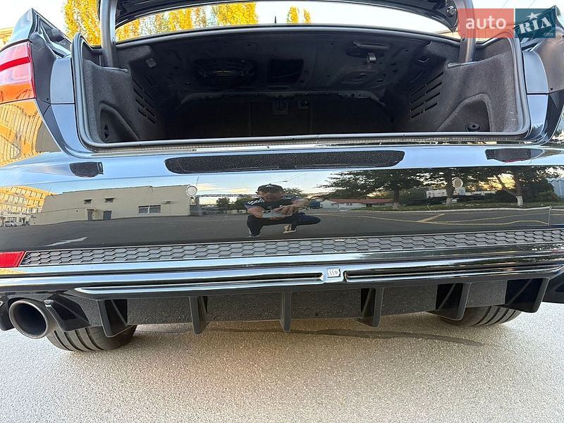 Седан Audi A4 2018 в Києві
