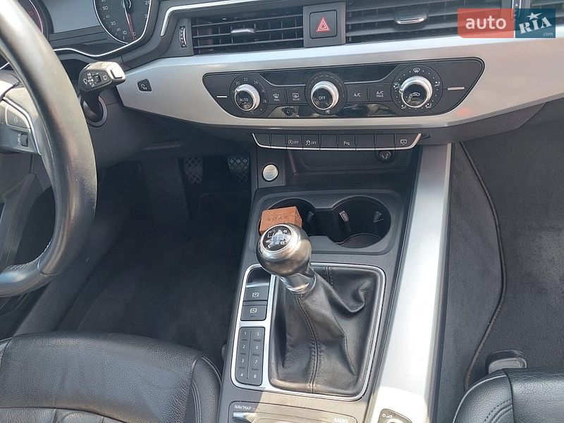 Універсал Audi A4 2017 в Львові