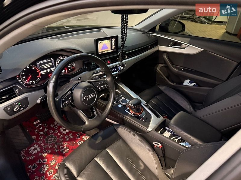 Седан Audi A4 2017 в Києві