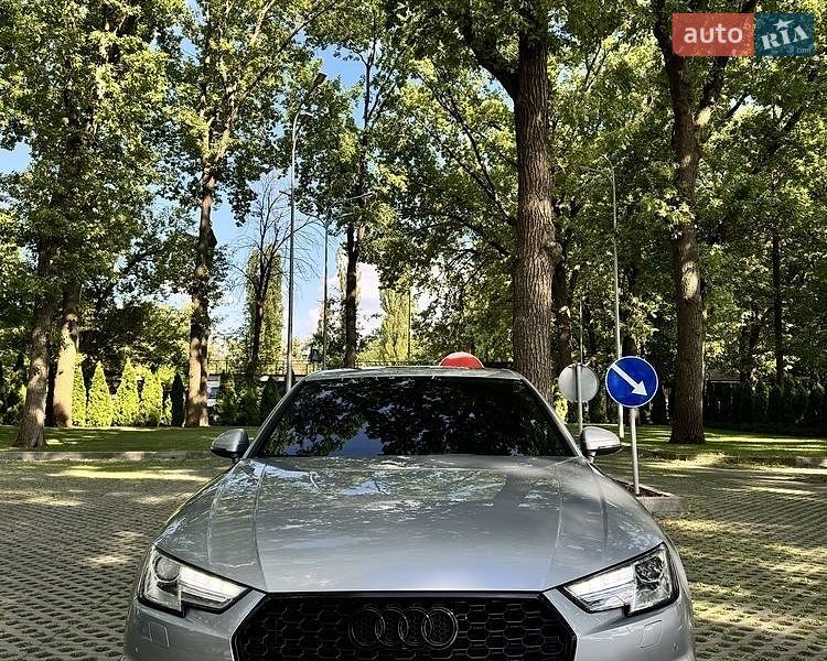 Седан Audi A4 2018 в Харькове