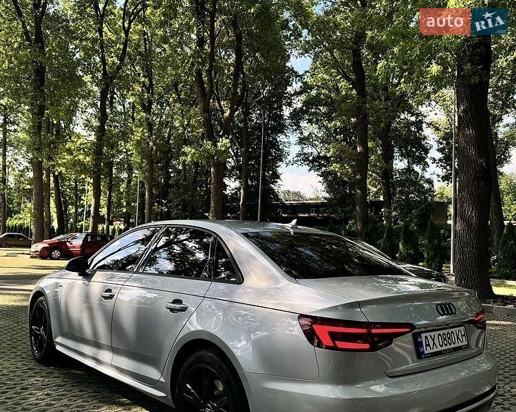 Седан Audi A4 2018 в Харкові