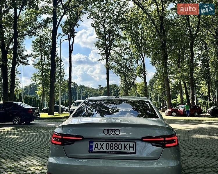 Седан Audi A4 2018 в Харькове