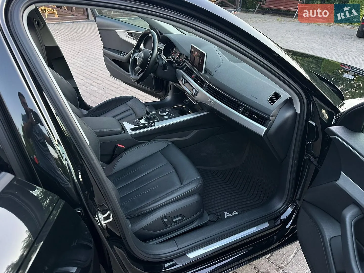 2016 Audi A4 - мініатюра 20