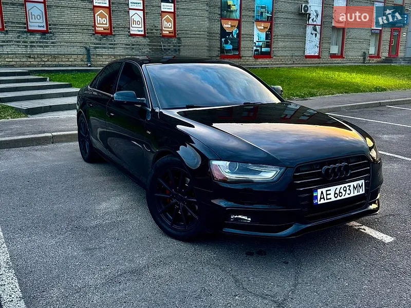 Audi A4 2014