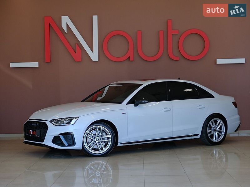 Audi A4 2022