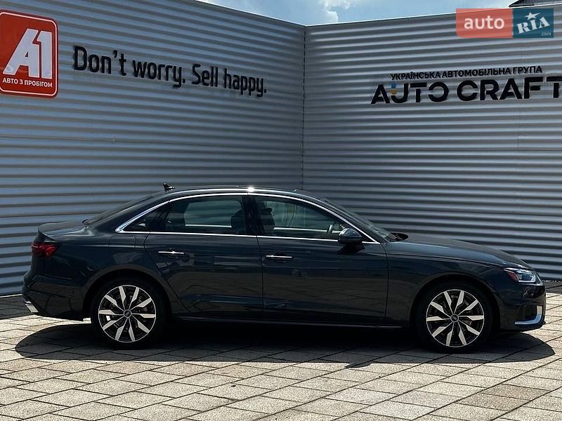 Седан Audi A4 2023 в Черкассах