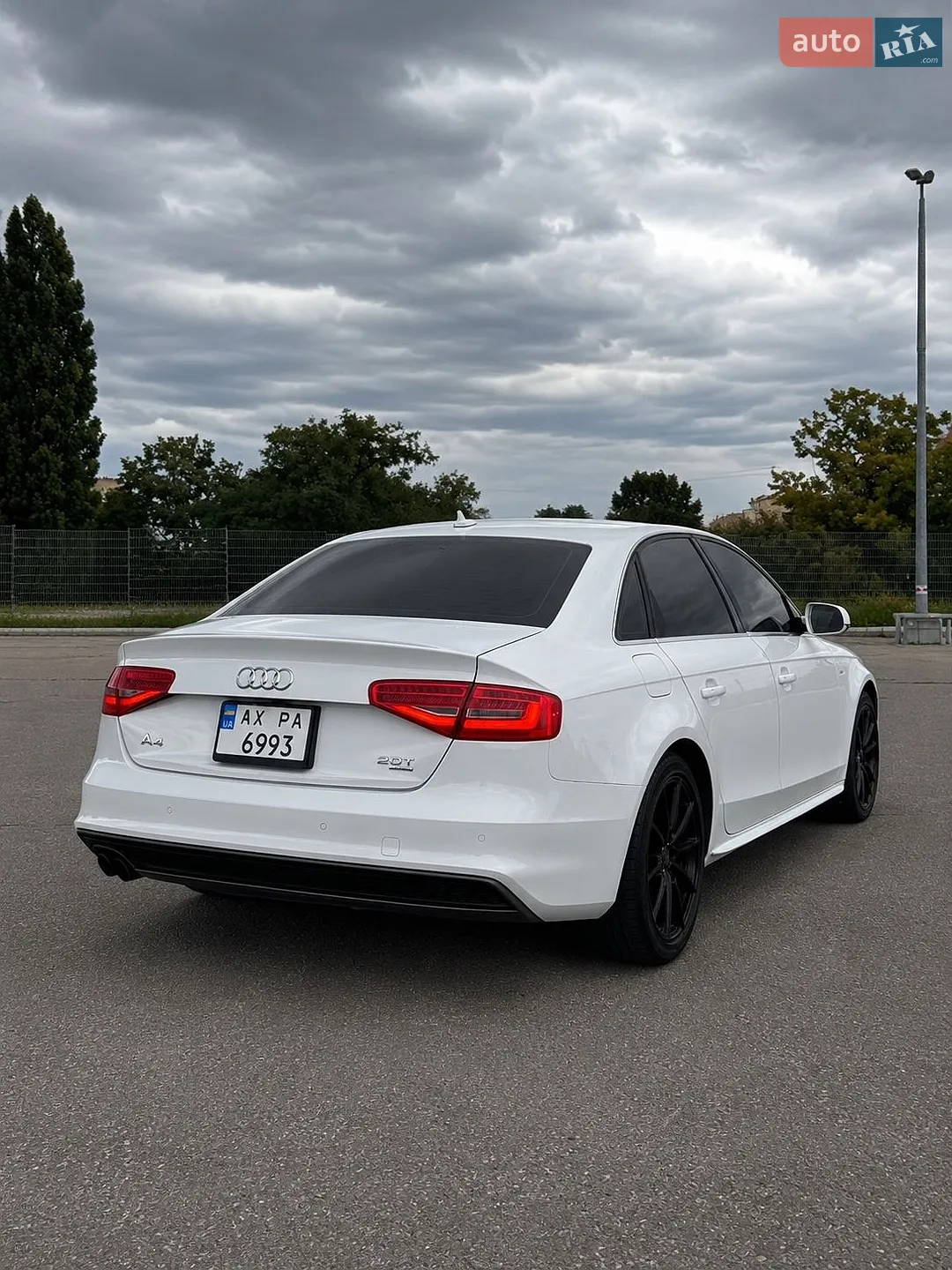 2013 Audi A4 - мініатюра 10