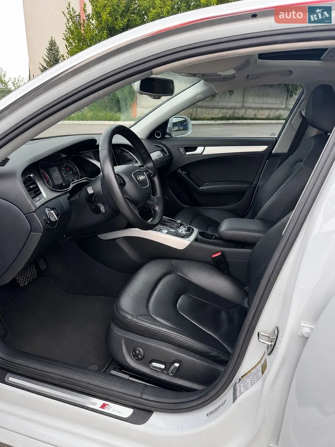 2013 Audi A4 - мініатюра 15