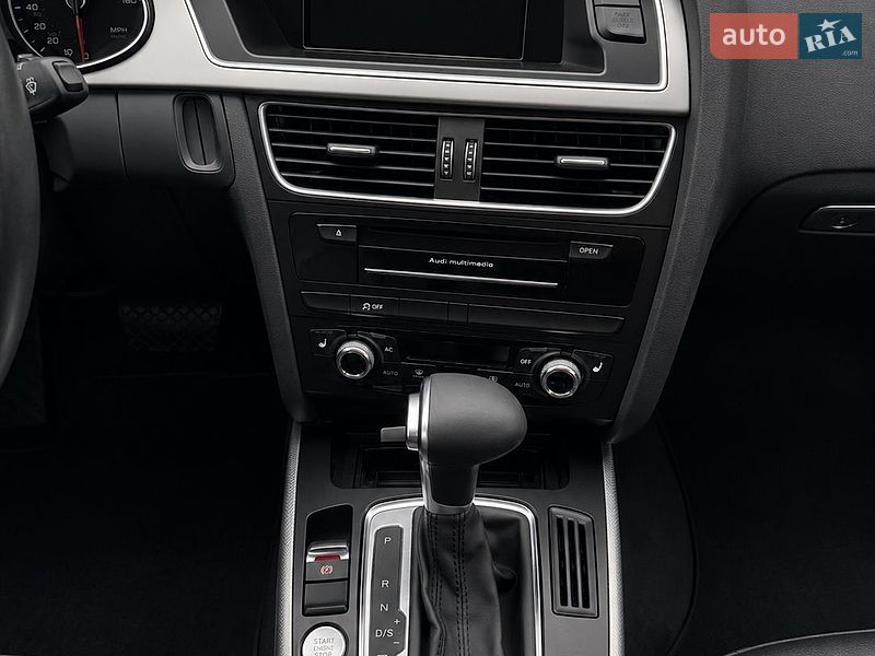 Седан Audi A4 2013 в Харкові