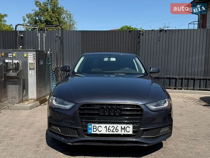 Audi A4 2014