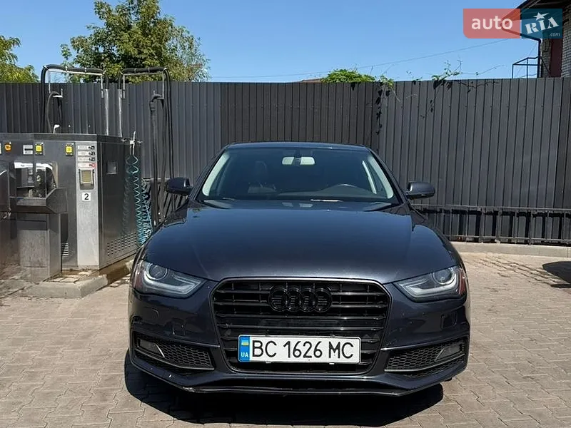 Audi A4 2014