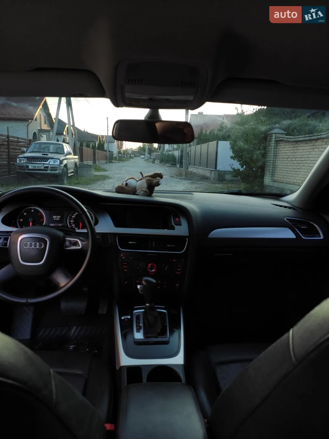 2011 Audi A4 - мініатюра 19