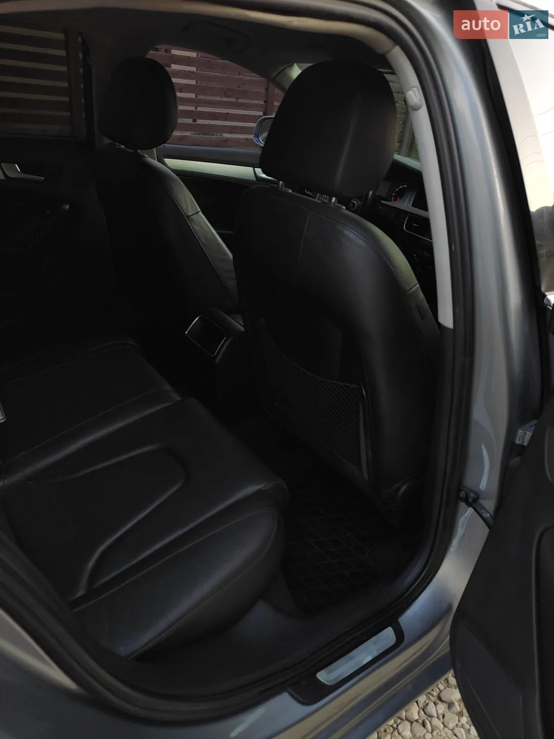 2011 Audi A4 - мініатюра 22