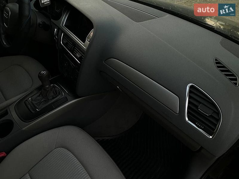 Седан Audi A4 2008 в Голованевске