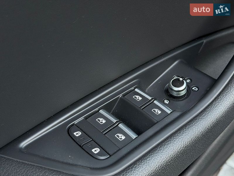 Седан Audi A4 2020 в Вінниці