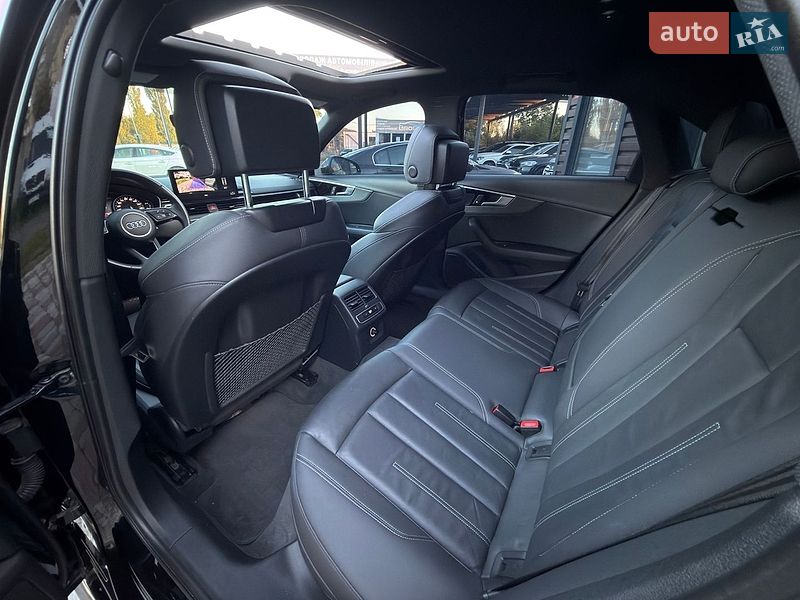 Седан Audi A4 2020 в Вінниці