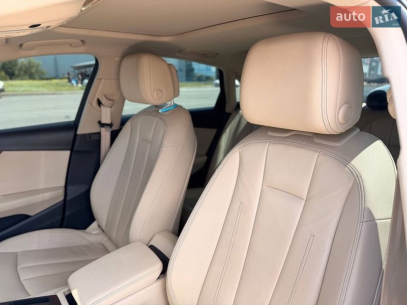 Седан Audi A4 2021 в Кривому Розі